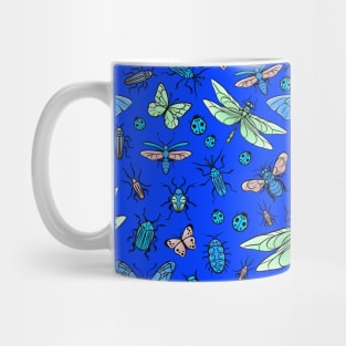 Pretty bugs, butterflies and dragonflies pattern Mug